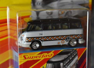 H687 MATCHBOX No.34 VW MICROBUS ミニカー Matchbox VW New Bulli Microbus Camper Van - X-Treme Park