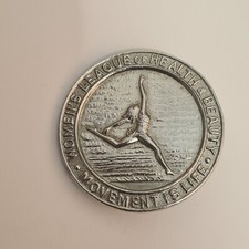 Women's League of Health And Beauty Movement Metal Pin Badge VGC