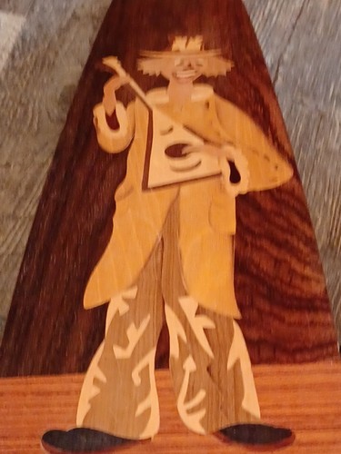 Notturno Intarsio Inlaid Wood Art ☆ Wacky Clown Playing String Instrument - Picture 9 of 14