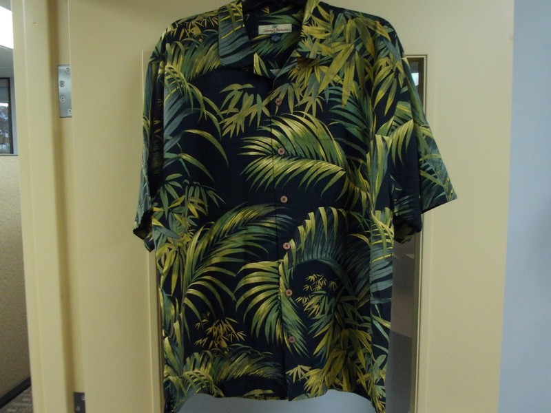 FLAWLESS TOMMY BAHAMA 100% SILK "JUNGLE FEVER" DRESS CASINO PARTY BEACH SHIRT LG
