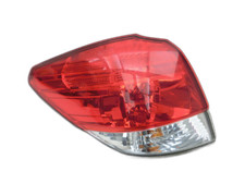 Feu arrière Subaru OUTBACK