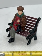 DEPT 56 Christmas Village H.V. Series  REPLACEMENT FIGURE Man & Toddler Bench
