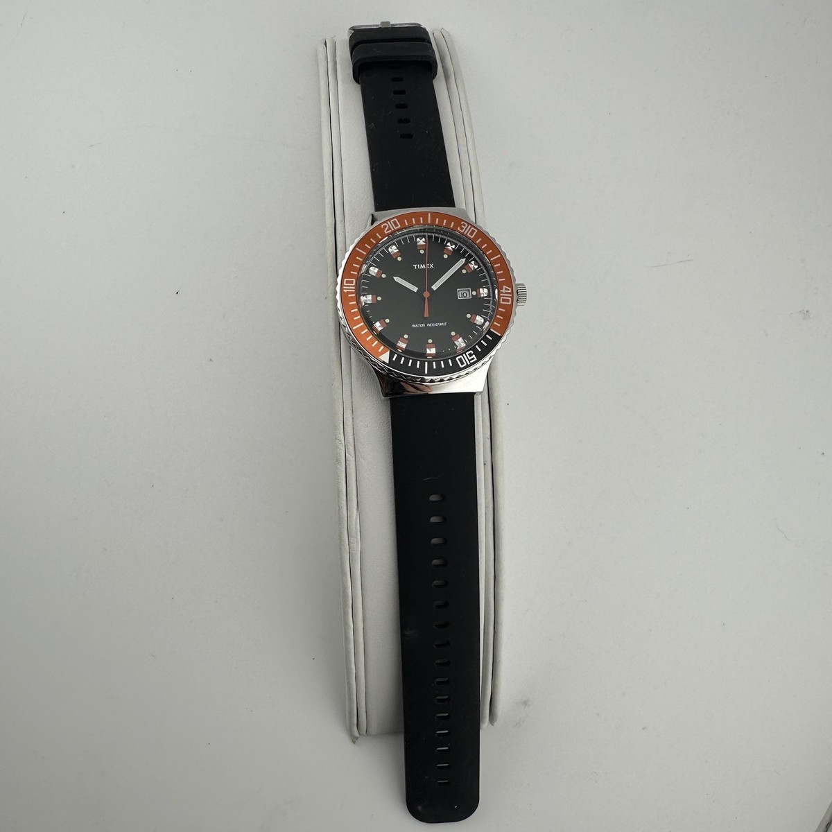 Timex Mens Watch 42mm Black Dial Orange Black Bezel Rubber Strap 