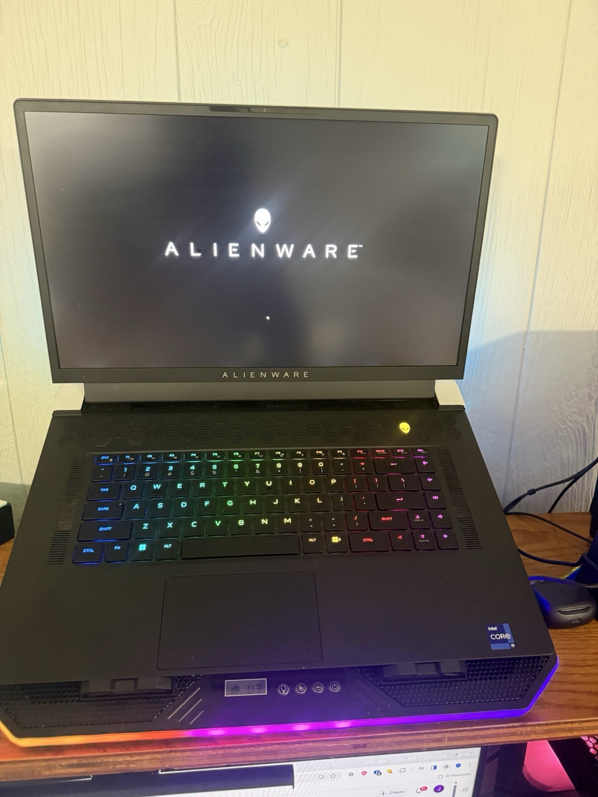 Alienware x17 R2 17.3" 360Hz FHD, i9-12900HK 32GB RAM 1TB RTX 3080Ti