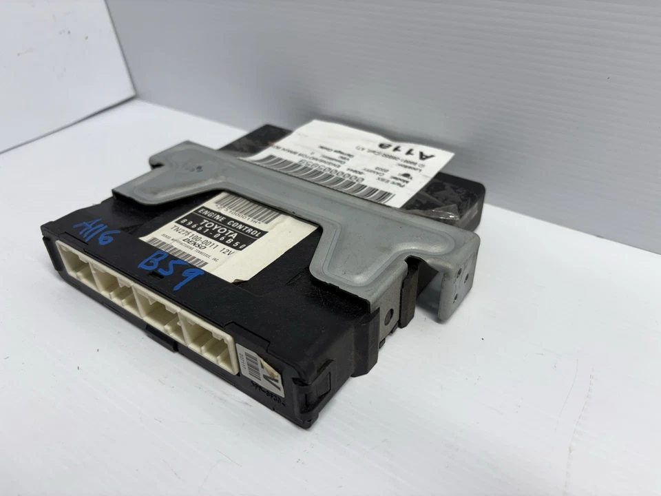 Módulo informático motor Toyota Camry 2004-2006 unidad ECM ECU 89661-06B50 OEM Foto 2 de 4