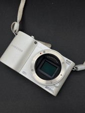 Samsung NX1000 / 20.3MP/ Mirroles Digital Camera/ Body Only/ For Parts