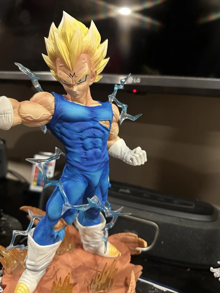 Figura de acción de PVC Dragon Ball Z Majin Vegeta de 12,4 pulgadas - Regalo coleccionable de anime Foto 4 de 4