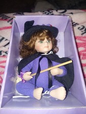 Poupée porcelaine de collection Joyeux Halloween