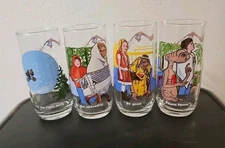 1982 VINTAGE RARE E.T. EXTRA TERRESTRIAL MOVIE AAFES COLLECTOR GLASS SET OF 4