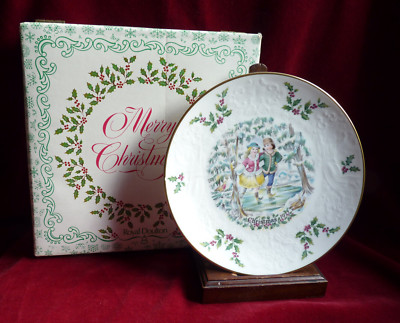 Royal Doulton Vintage Christmas Bone China Teller in Box 1. in Serie 1977