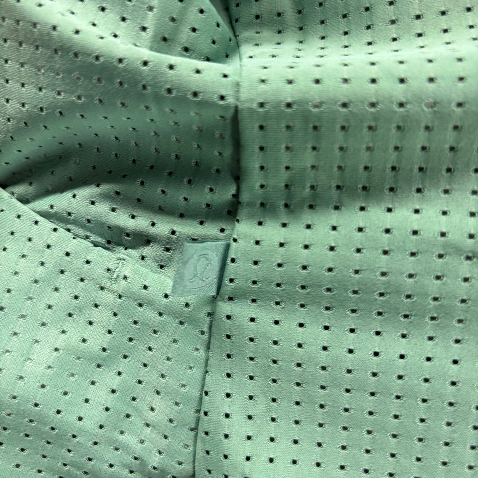 Chaqueta Lululemon Bliss para mujer talla 6 multicolor reversible cremallera completa agujeros para los pulgares Foto 3 de 4