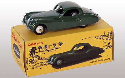 Modèle Réduit Dinky 157 Jaguar XK120 Vert Anglais - Échelle 1/43, Série Limitée DAN-255, Neuf