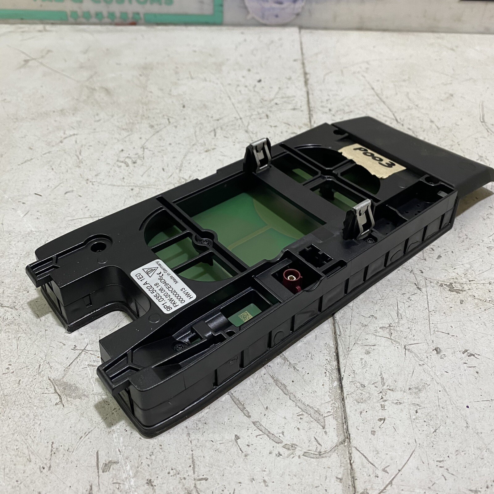 Porsche 911 GT3 2017-2019 Phone cradle
