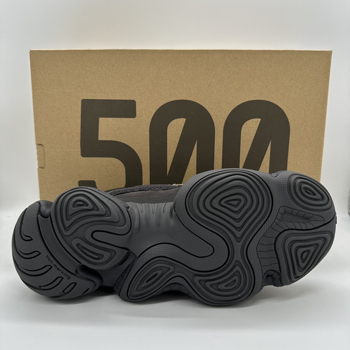 Adidas Yeezy Boost 500 Utility Black F36640 Size 10 DS Brand Adidas Yeezy Boost 500 Utility Black F36640 Size 10 DS Brand