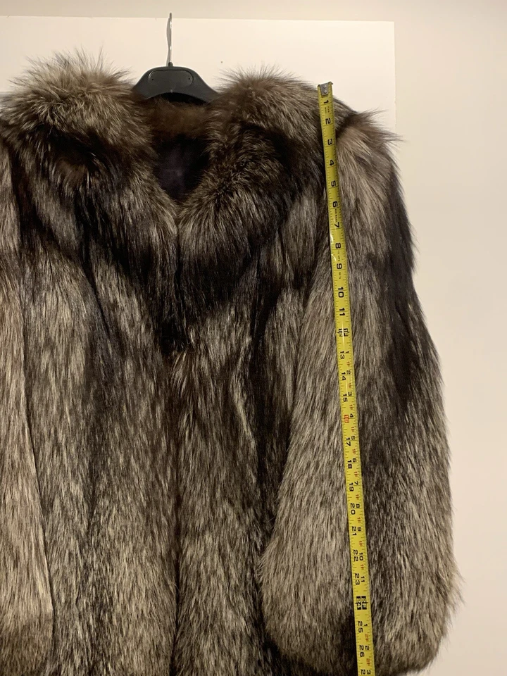 silver fox coat - Image 4 of 4