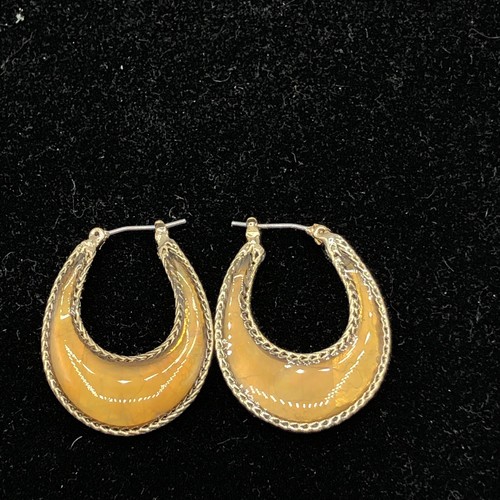 Monet Gold Tone Earrings Vintage Signed Jewelry - Picture 2 of 5
