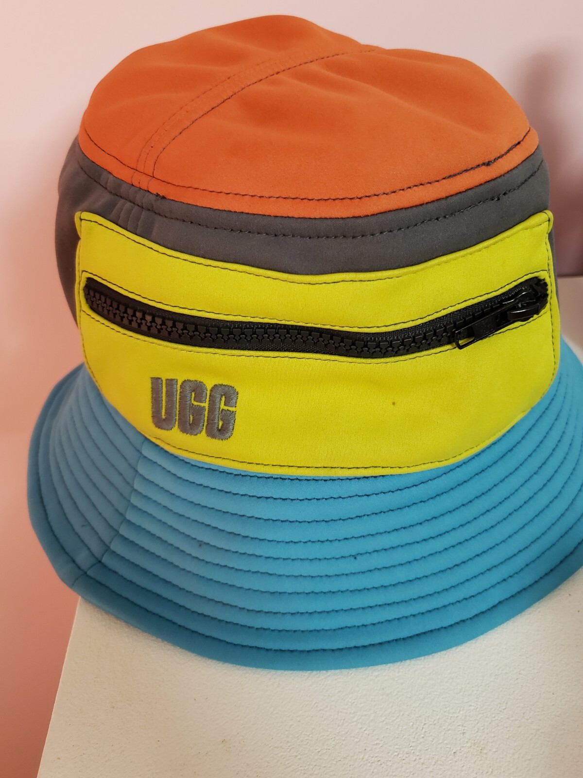 UGG Multicolor Bucket Hat - image 4