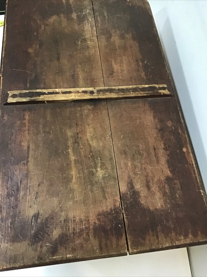 Caja de masa grande de mesa americana del siglo XIX ¿alguna pintura roja original álamo? Madera Foto 2 de 4