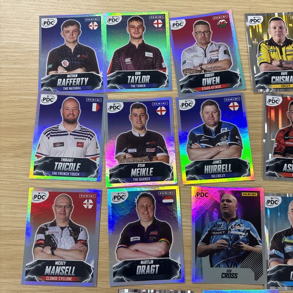 Panini PDC World Darts Championship 2025/26 - Stickerbox met 65 pakketten | 0-PS-BOX65