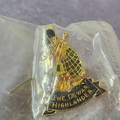 Dewar's Scotch Whisky The Highlander Vintage Lapel Pin Advertising Collectible 