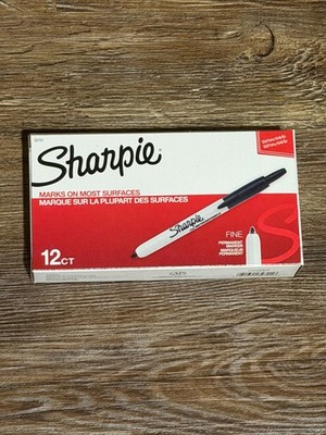 NEW Sharpie 32701 Retractable Permanent Markers, Fine Tip, Black, 12 Count - FS!
