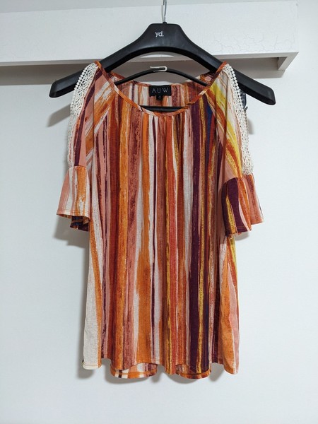 AUW Striped Orange Off Shoulder Top With Lace (Shoulder) Size M