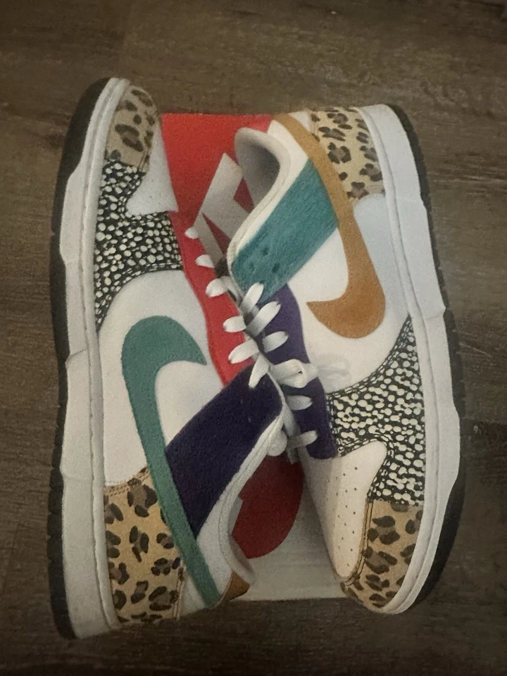 Talla 13w/11,5m - Nike Dunk SE Low Safari Mix W - Limpio (DN3866-100) Foto 2 de 4