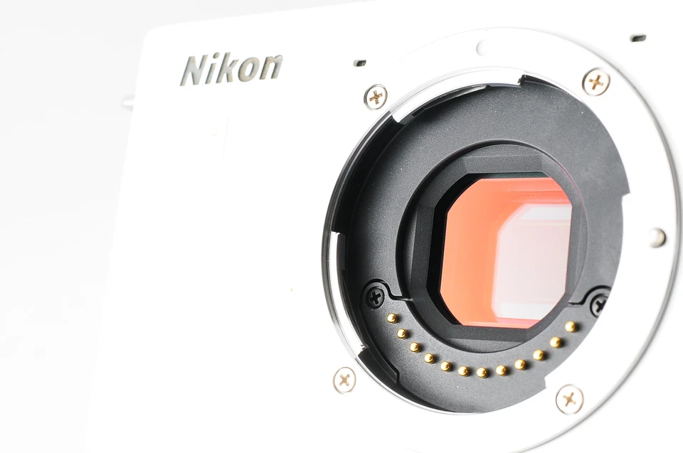 [Exc+5 in BOX] Nikon 1 J1 White Body 10.1MP Digital Mirrorless Camera From JAPAN - Image 2 of 4
