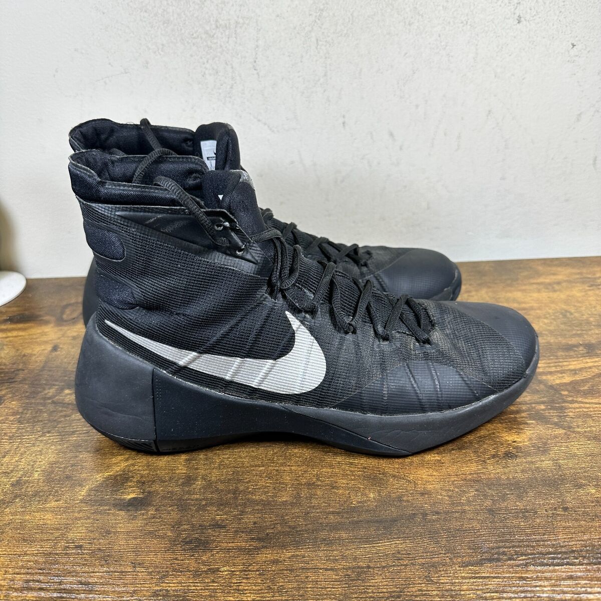 シューズ(男性用) Nike Hyperdunk 2015 Size 8 - Nike Hyperdunk 2015 Black Metallic Silver for sale