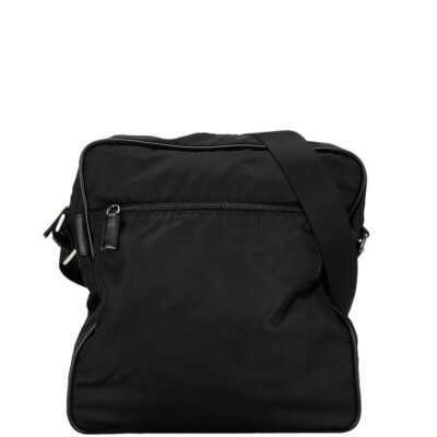 Sac bandoulière plaque logo triangle achats PRADA nylon noir, excellent état