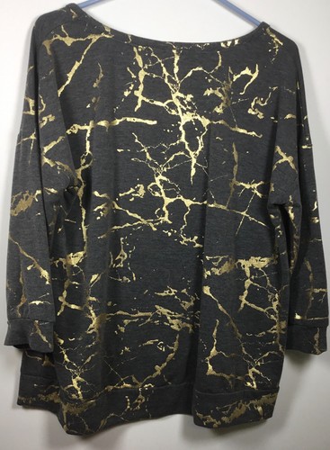 Live Well Woman's Large 3/4 Sleeve Gray & Gold Designs Shirt - Picture 2 of 5