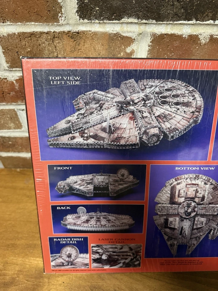 Rompecabezas 3D Star Wars Halcón Milenario 857 piezas con respaldo de espuma 1995 sellado de colección Foto 3 de 4