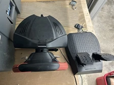 Thrustmaster Ferrari 458 Spider Racing Steering Wheel Pedals Xbox One Compatible