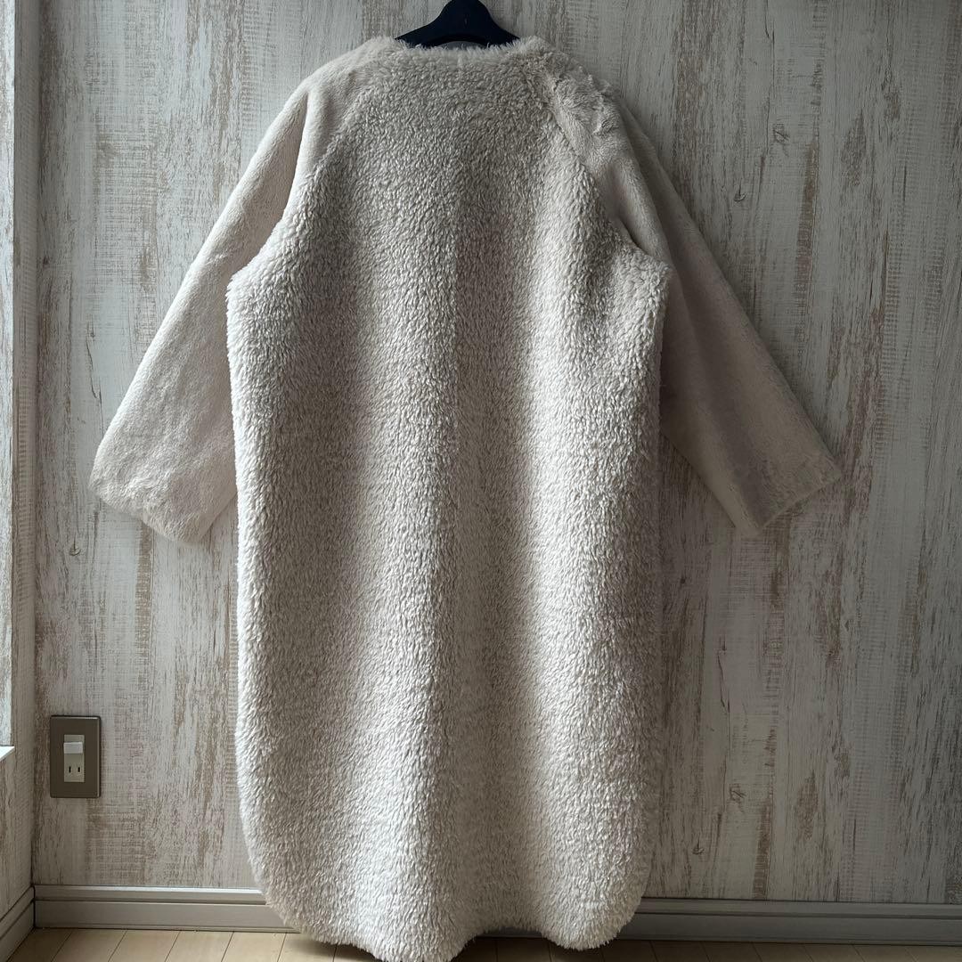 Ameri Vintage Reversible Twin Boa Shearling Coat … - image 7