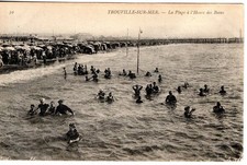 B03386+ CPA 14 TROUVILLE SUR MER LA PLAGE A L...