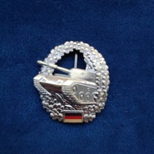 BW Bundeswehr Barettabzeichen Heer Panzertruppe aus Metall neuwertig