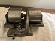 VICTOR VICTROLA FOUR SPRING MOTOR FROM VV-130 REBUILT, RUNS QUIETLY AND SMOOTHLY