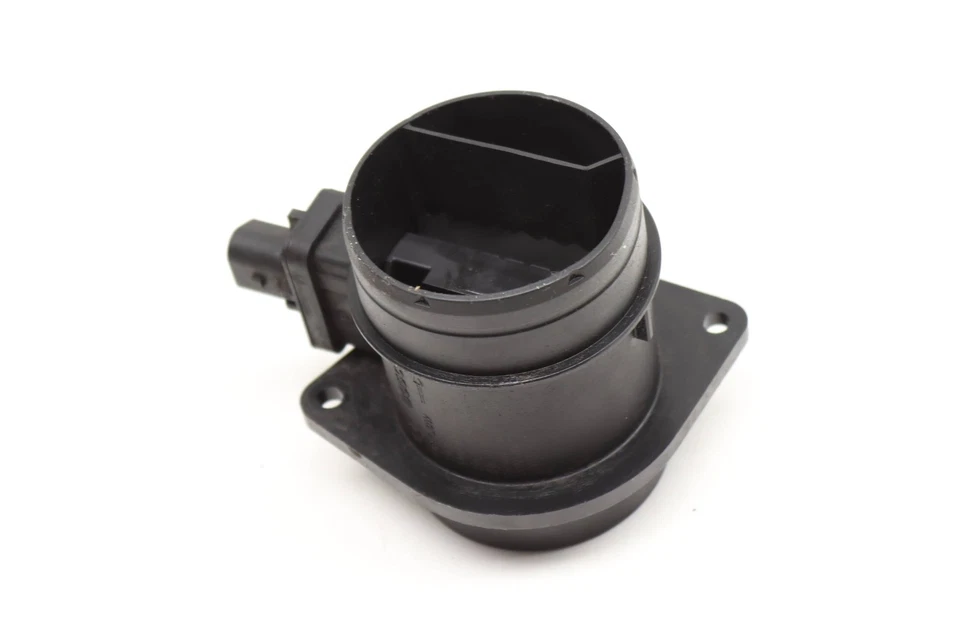 Land Rover Range Rover Sport 2014-2019 - Sensor de flujo de aire masivo / MAF Foto 2 de 4