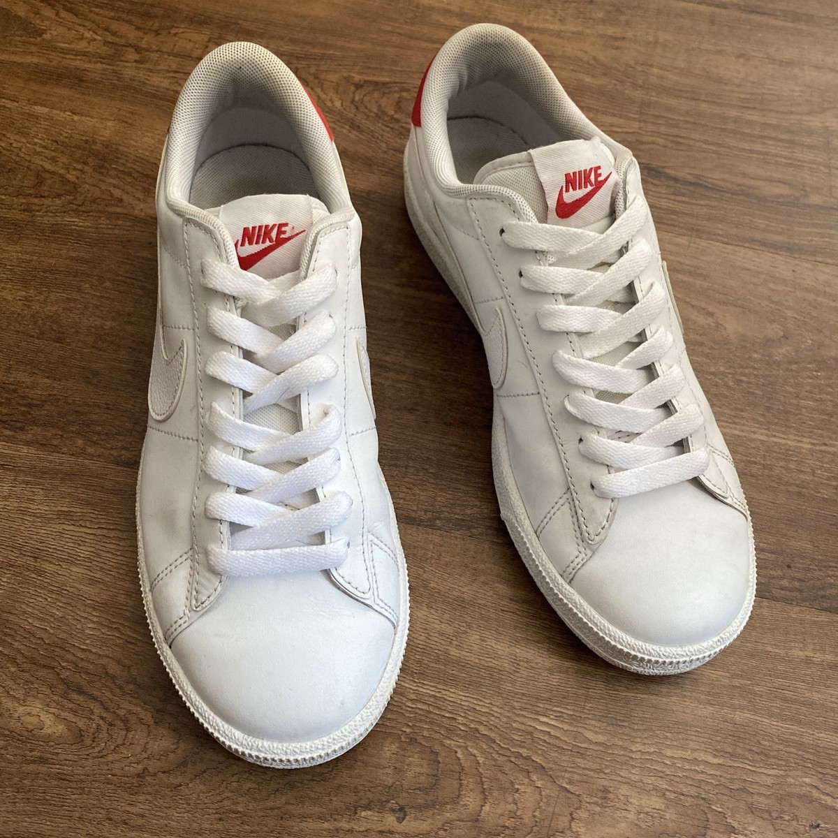 Nike Tennis Classic CS White University Red 683613-113 Men size 7