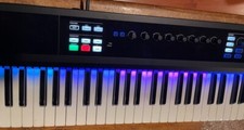 Native Instruments Komplete Kontrol S61 Keybo...