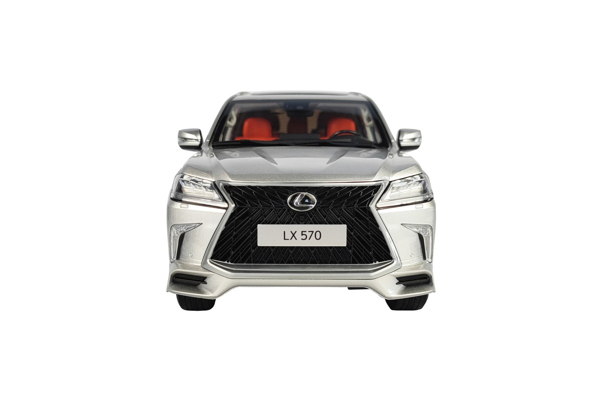 レクサス LX570 ミニカー 1/18 ホワイト H145 レクサス LX570 ミニカー 1/18 ホワイト H145｜Yahoo!フリマ（旧
