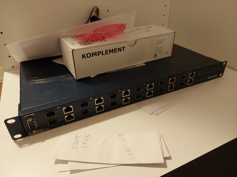 NetGear  ProSafe (GSM7212) 12-Ports External Switch Managed SFP COMBO