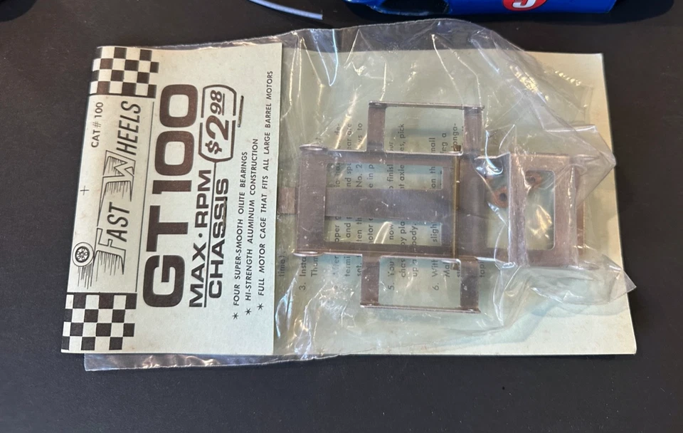 KIT COCHE SLOT VINTAGE KCK-1018 PARA CARRERAS DE LOS AÑOS SESENTA, MOTOR MONOGRAMA, VERDADERO VINTAGE Foto 2 de 4