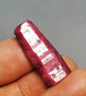 Natural Red Corundum Ruby Crystal Rough Specimen Glow Under UV