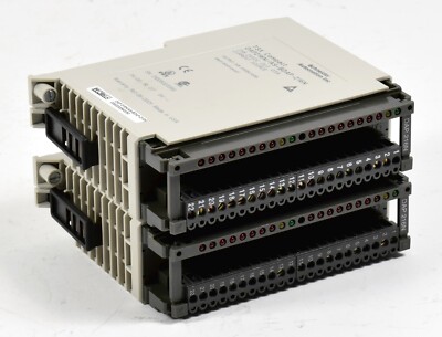 2xSchneider Electric TSX Compact Digital Output, AS-BDAP-216N, ASBDAP216N, DAP21