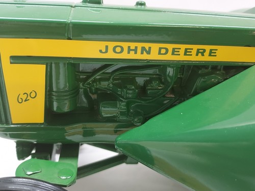 1992 Ertl John Deere 620 Orchard Tractor 1:16 No. 5678 - Picture 11 of 16