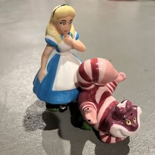 Disney Alice In Wonderland Alice Cheshire Cat Ceramic Salt & Pepper Shakers Used