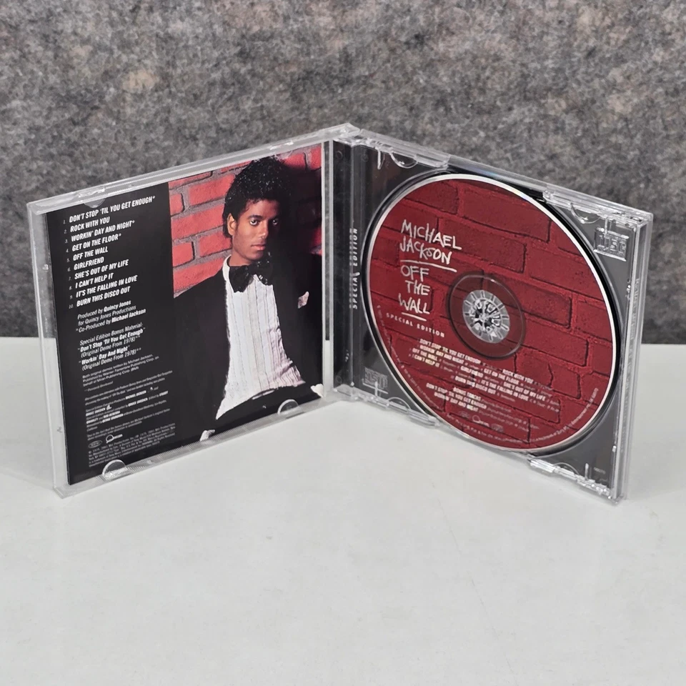 Michael Jackson Off The Wall Special Edition CD Album Music Pop Soul - Image 3 of 4