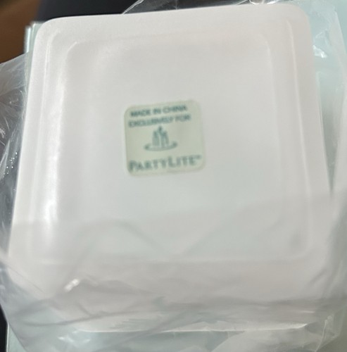 NEW Partylite 2.25 Inch SQUARE PAIR Leaf Frosted Votive Candle Holders P7235 - Picture 3 of 6