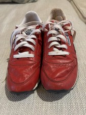 Vintage Men  s Reebok Classic Red 1980  s Size 7.5 RARE